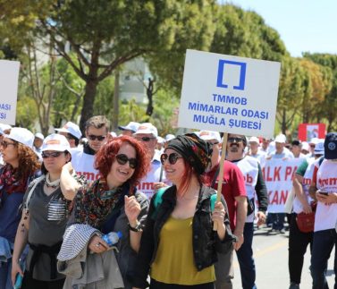 1cb9c922-c8d4-4ec2-b3cb-5d1f8c511048-1